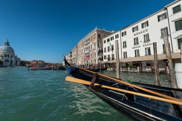 Hotel Monaco & Grand Canal