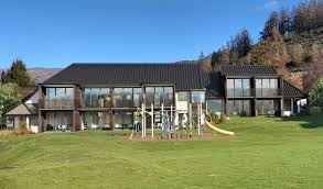 Edgewater Wanaka Hotel