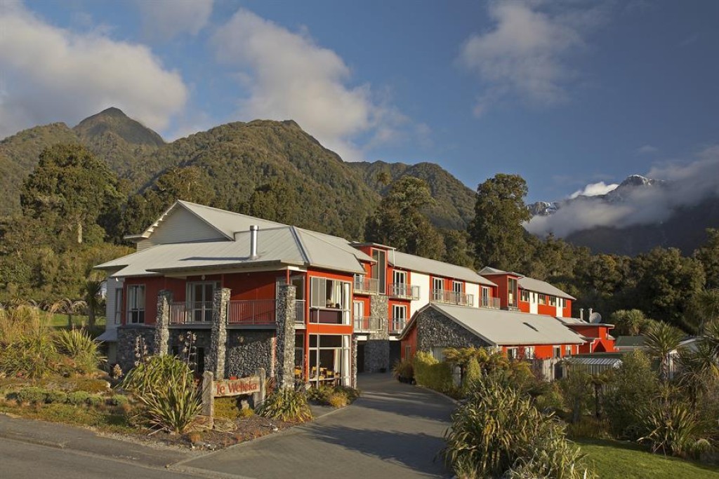 Distinction Fox Glacier Hotel