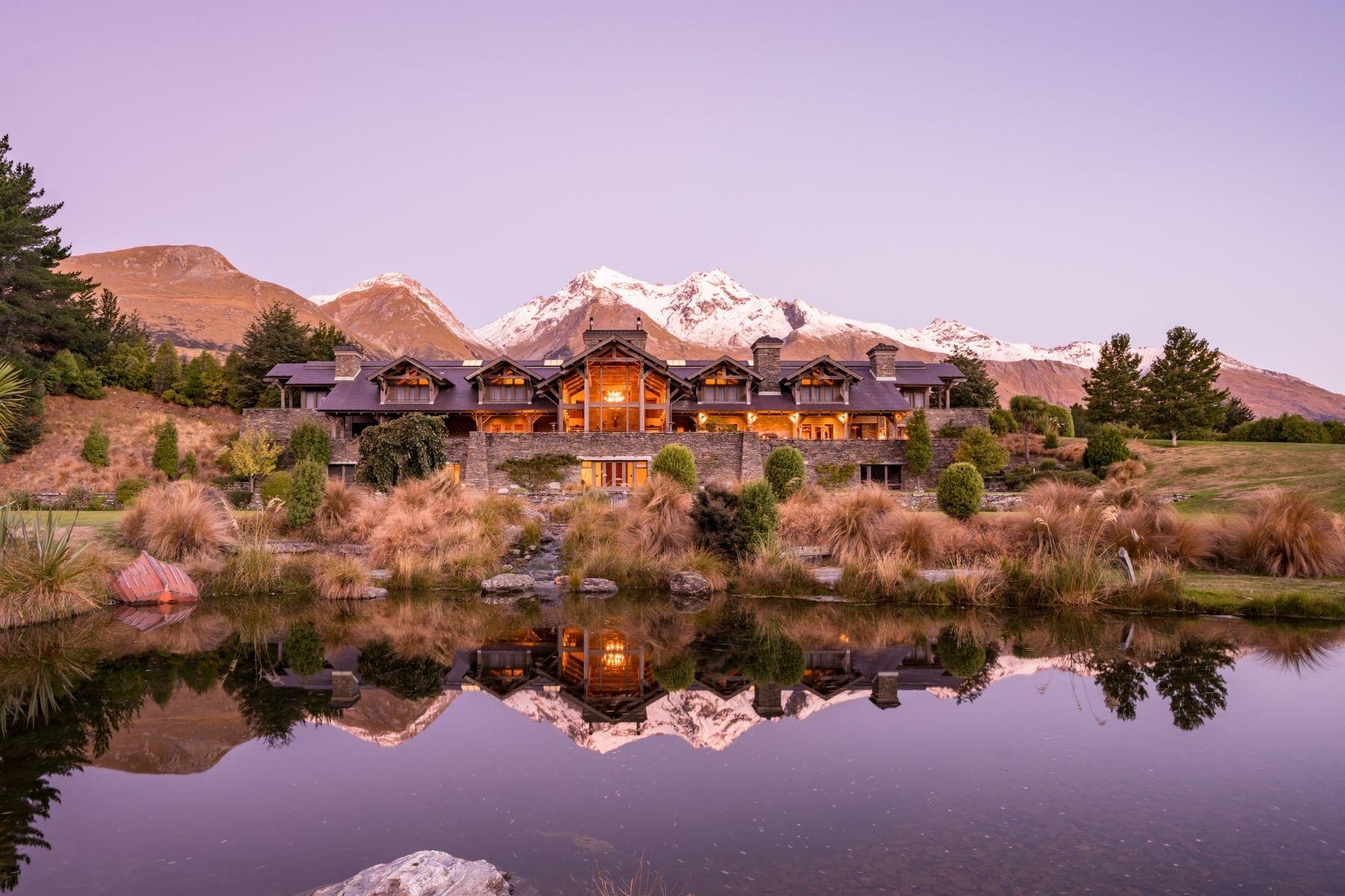 Blanket Bay Lodge